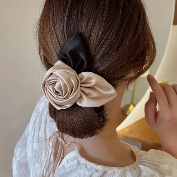 Champagne knot
