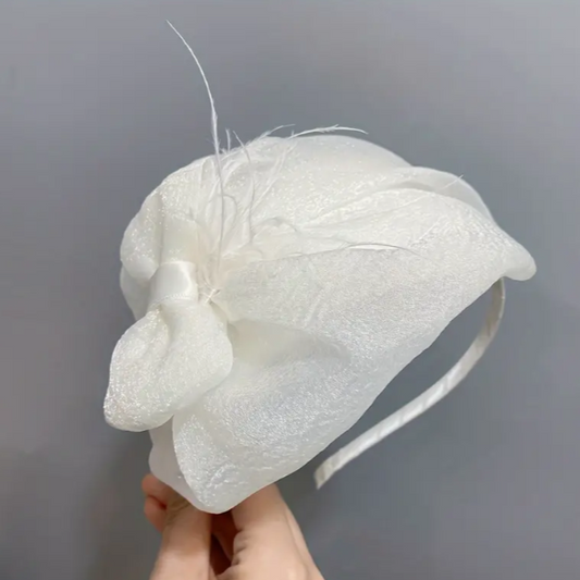 Bow half hat